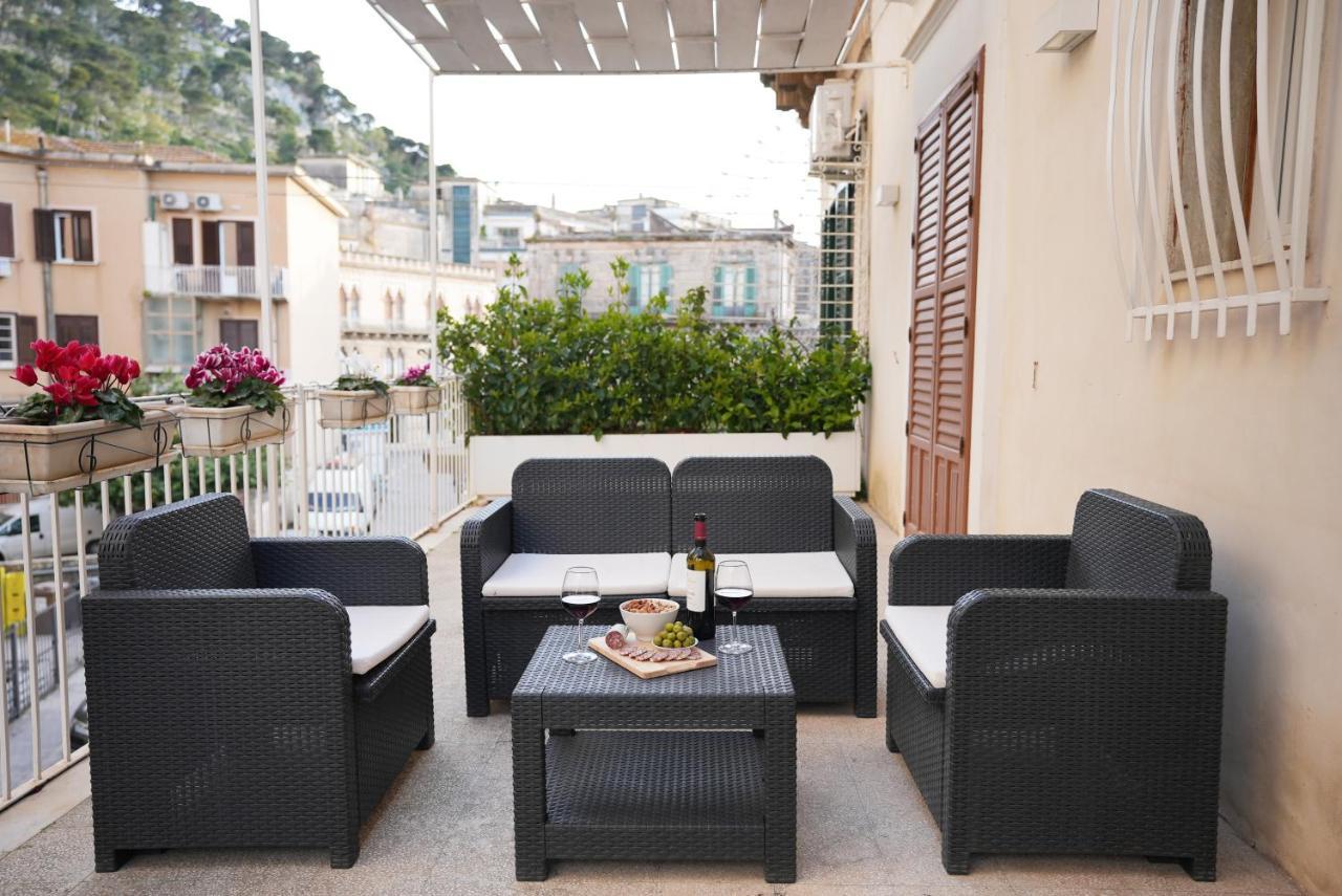 Keys Of Sicily - Appartamenti Modica Bassa Exterior photo